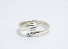 Load image into Gallery viewer, Tiffany &amp; Co. Snake Ring - Pre-owned 9.5/10