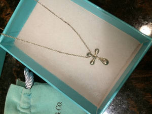 Tiffany & Co. Small Cross Necklace - Pre-owned 9/10